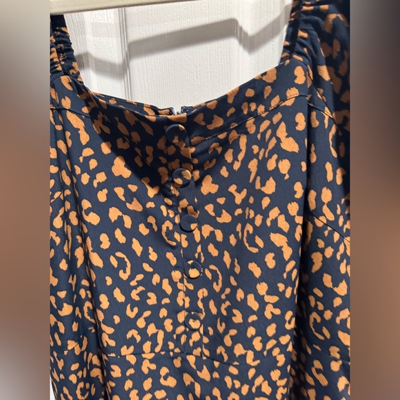 Chelsea 28 midi puffy sleeve leopard print dress size L - Picture 2 of 5